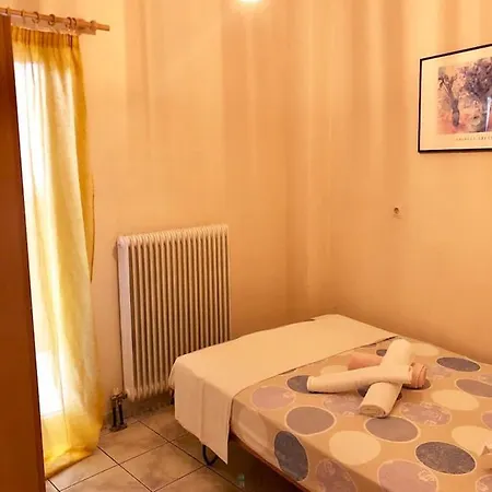 Spacious One Bedroom * Volos